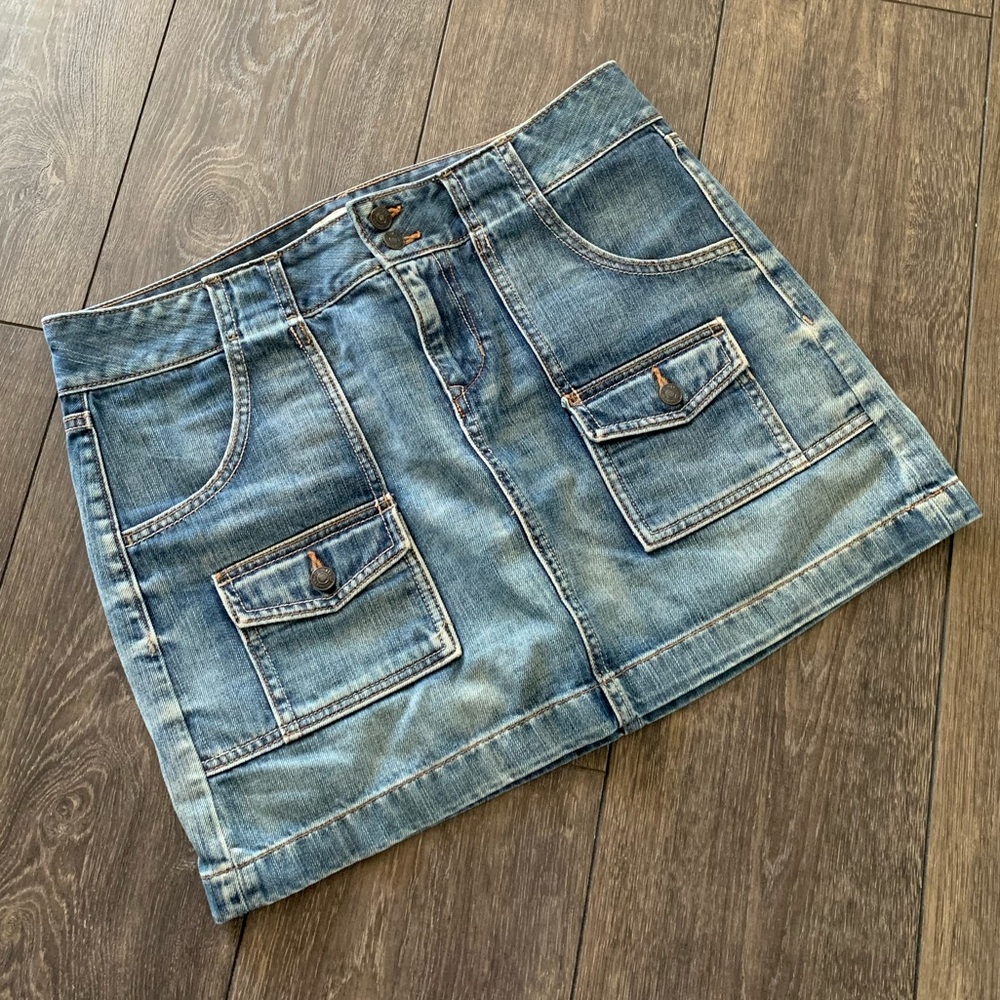 Old Navy Jean skirt - Picture 1 of 8